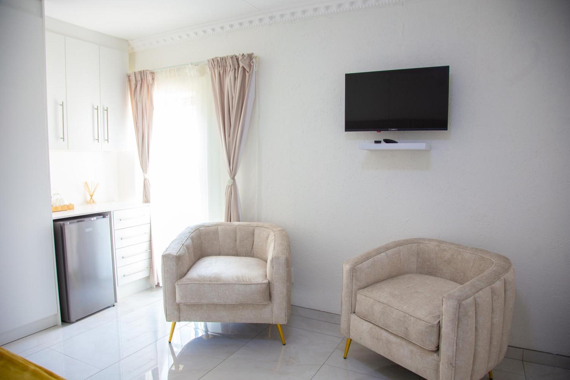 Angelocean Guest House Witbank Buitenkant foto