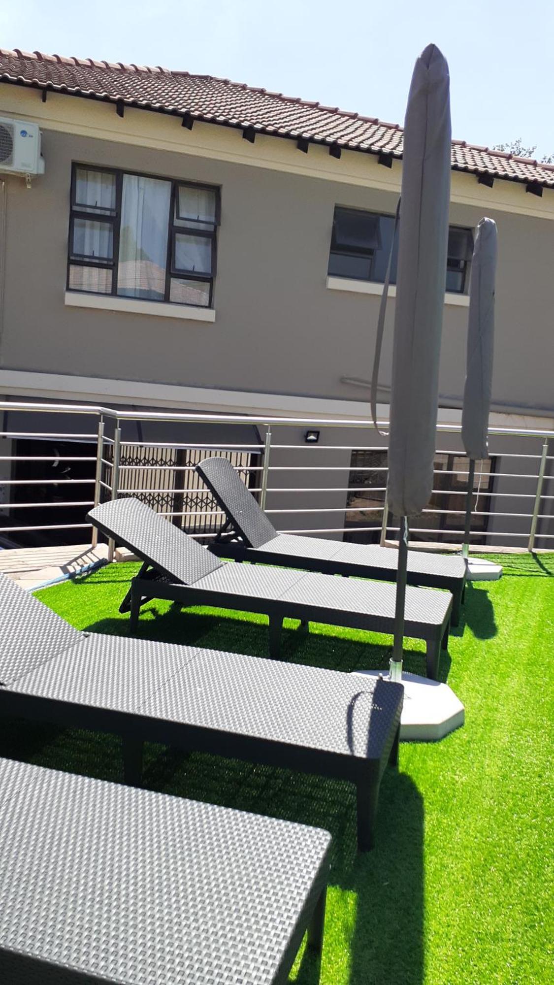 Angelocean Guest House Witbank Buitenkant foto